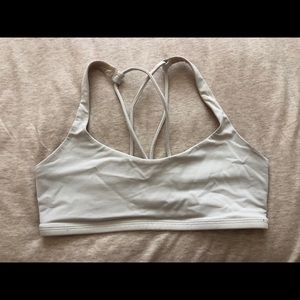 Lululemon White Free to Be Bra!